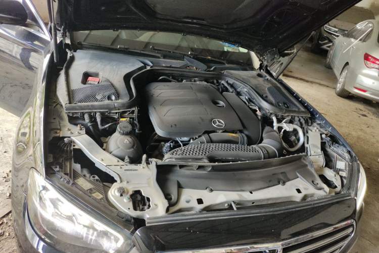 Used Mercedes-Benz E-Class 2022 Updated E 300 L Stylish Edition Engine Bay Right