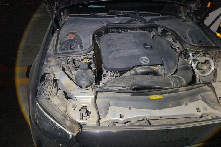 Used Mercedes-Benz E-Class 2022 E 260 L Engine Bay Right
