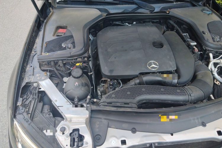 Used Mercedes-Benz E-Class 2022 Updated E 300 L Luxury Edition Engine Bay Right