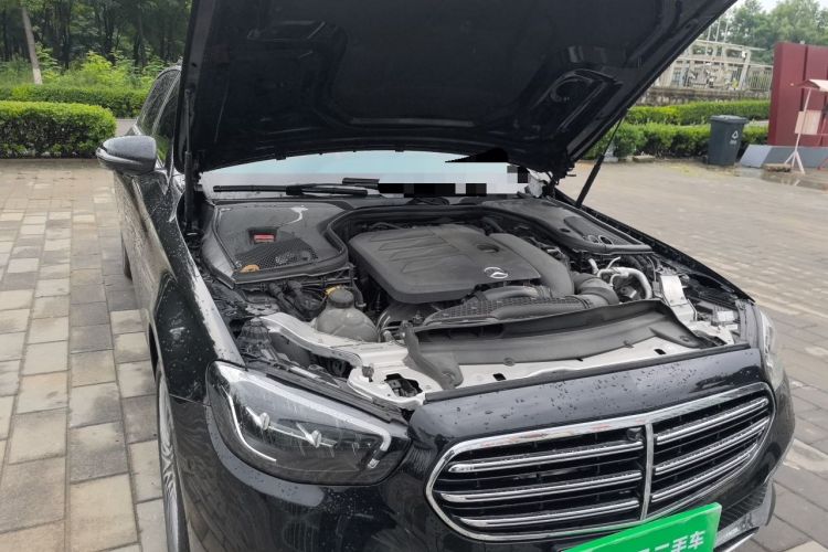 Used Mercedes-Benz E-Class 2022 E 300 L Stylish Model Engine Bay Right