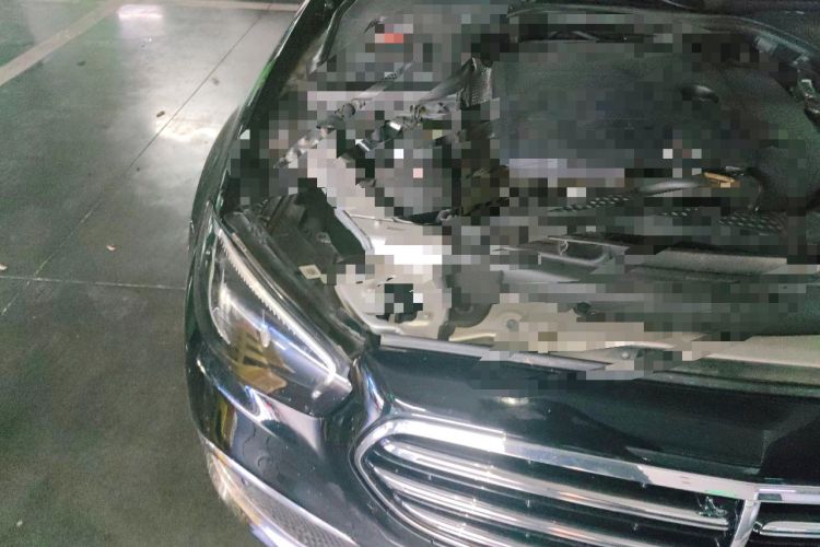 Used Mercedes-Benz E-Class 2022 E 300 L Stylish Model Engine Bay Right