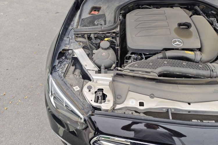 Used Mercedes-Benz E-Class 2022 E 260 L Engine Bay Right