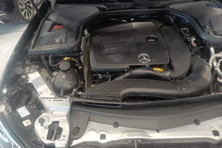 Used Mercedes-Benz E-Class 2022 E 260 L Engine Bay Right