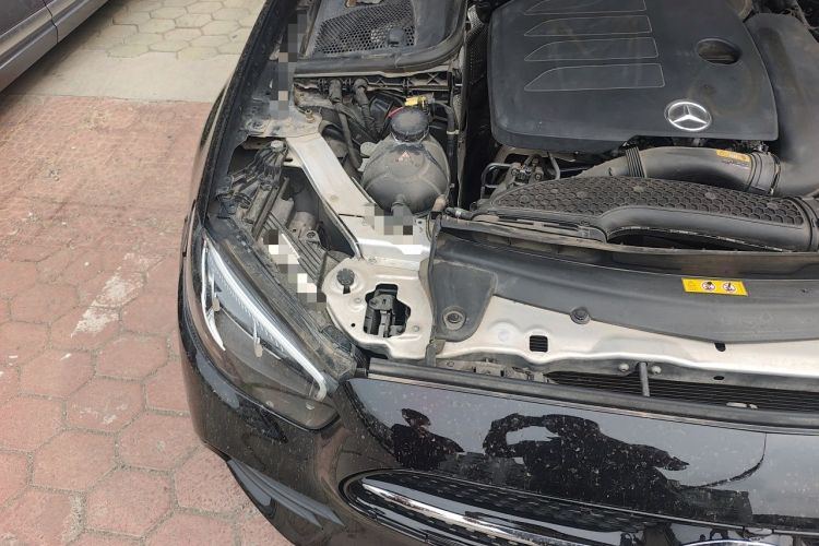 Used Mercedes-Benz E-Class 2022 Revised Version E 300 L Sport Luxury Edition Engine Bay Right
