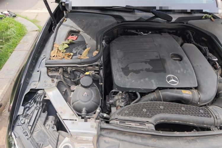 Used Mercedes-Benz E-Class 2022 Second Facelift E 260 L Engine Bay Right