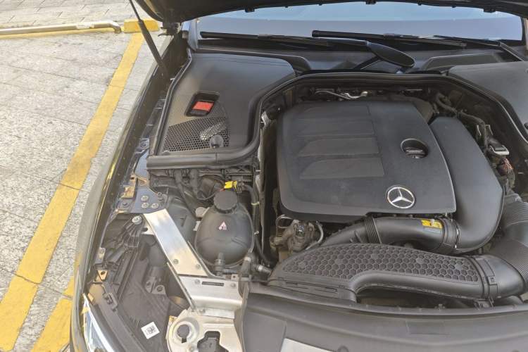 Used Mercedes-Benz E-Class 2022 E 300 L Luxury Model Engine Bay Right