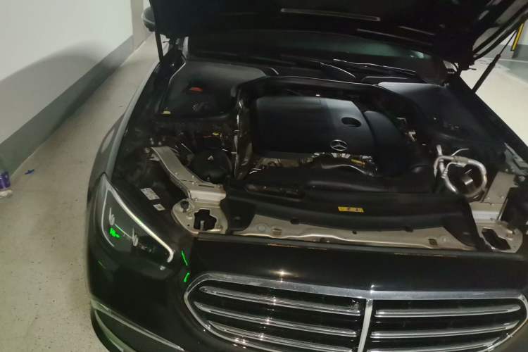 Used Mercedes-Benz E-Class 2022 Updated E 300 L Stylish Edition Engine Bay Right
