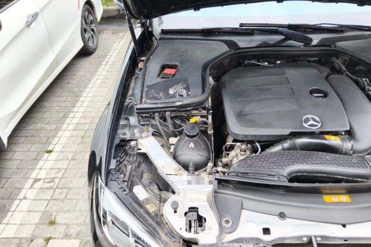 Used Mercedes-Benz E-Class 2022 Revised Version E 300 L Luxury Edition Engine Bay Right