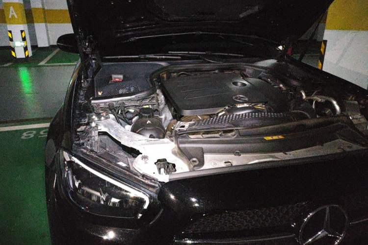 Used Mercedes-Benz E-Class 2022 E 260 L Sport Edition Engine Bay Right
