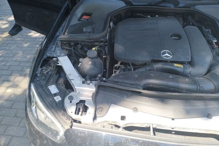 Used Mercedes-Benz E-Class 2022 Second Facelift E 260 L Engine Bay Right