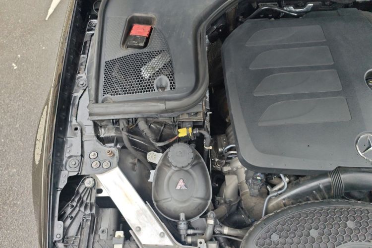 Used Mercedes-Benz E-Class 2022 Second Facelift E 300 L Sport Prestige Edition Engine Bay Right