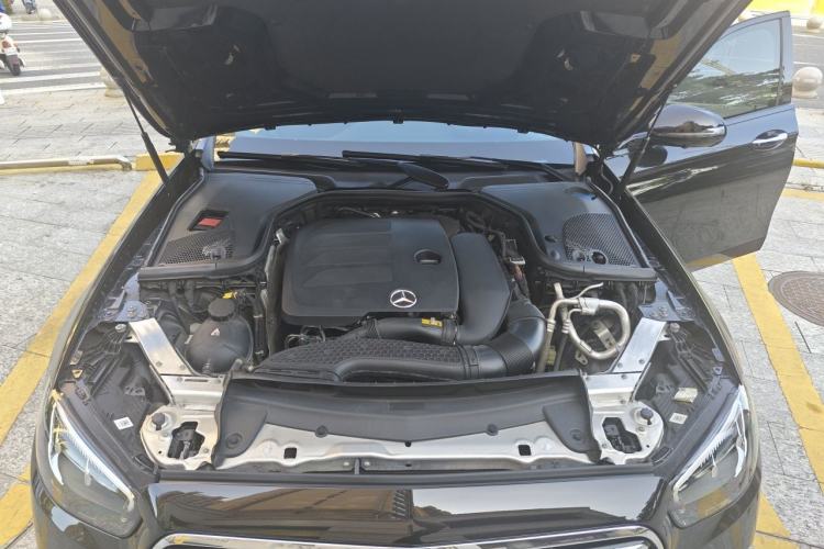 Used Mercedes-Benz E-Class 2022 E 300 L Luxury Model Engine Bay