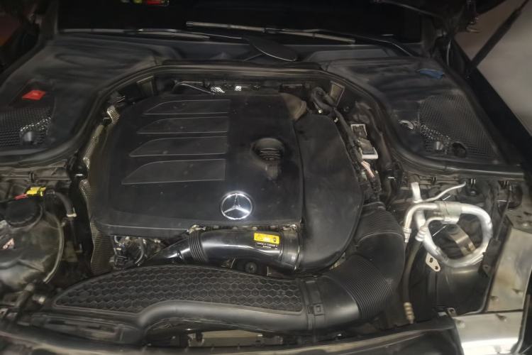 Used Mercedes-Benz E-Class 2022 Second Facelift E 300 L Sport Luxury Edition Engine Bay