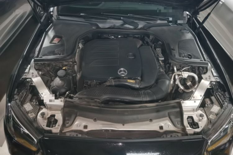 Used Mercedes-Benz E-Class 2022 E 260 L Sport Edition Engine Bay