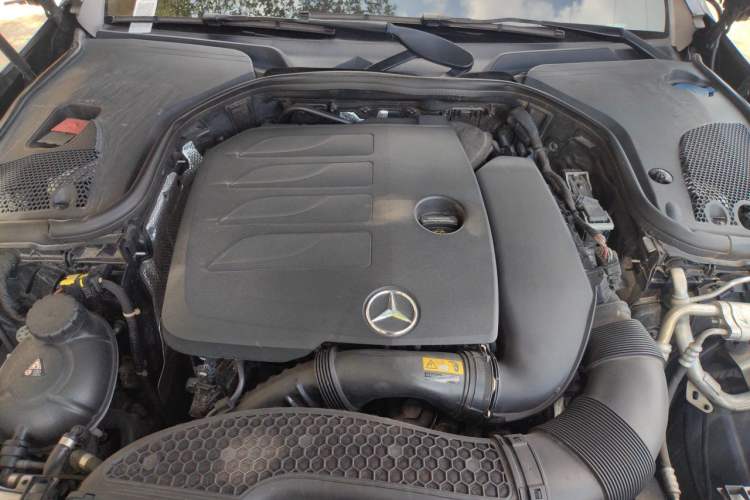 Used Mercedes-Benz E-Class 2022 E 300 Luxury Sport Edition Engine Bay