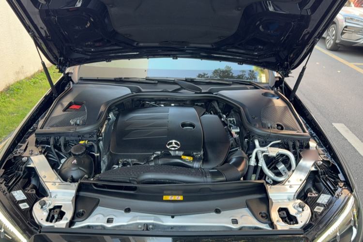 Used Mercedes-Benz E-Class 2022 Second Facelift E 300 L Fashion Edition Engine Bay