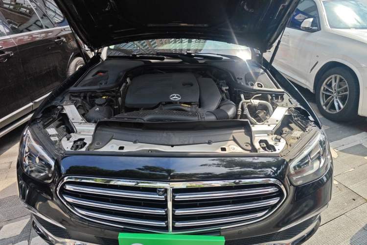 Used Mercedes-Benz E-Class 2022 Second Facelift E 300 L Luxury Edition Engine Bay