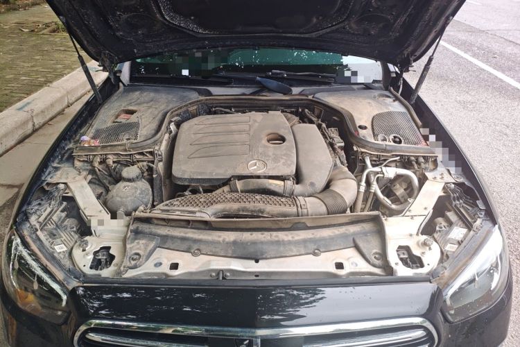 Used Mercedes-Benz E-Class 2022 Updated E 300 L Luxury Edition Engine Bay