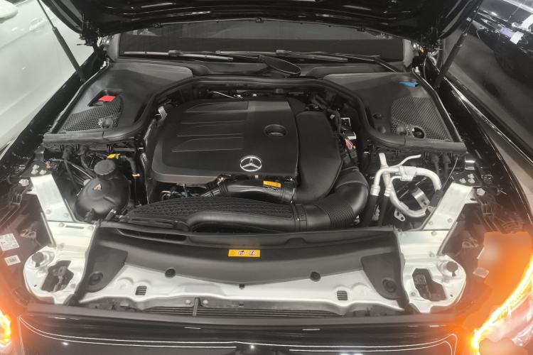 Used Mercedes-Benz E-Class 2022 Revised Version E 300 L Sporty and Stylish Edition Engine Bay