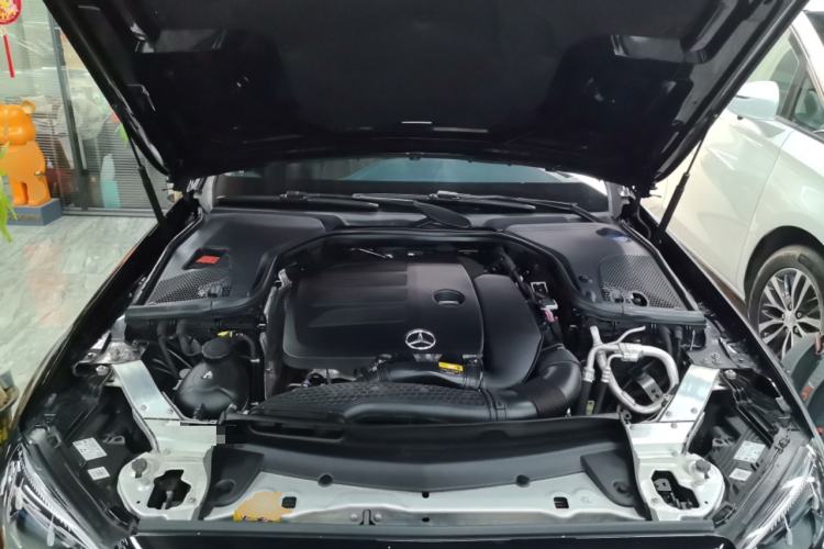 Used Mercedes-Benz E-Class 2022 Updated E 300 L Luxury Edition Engine Bay