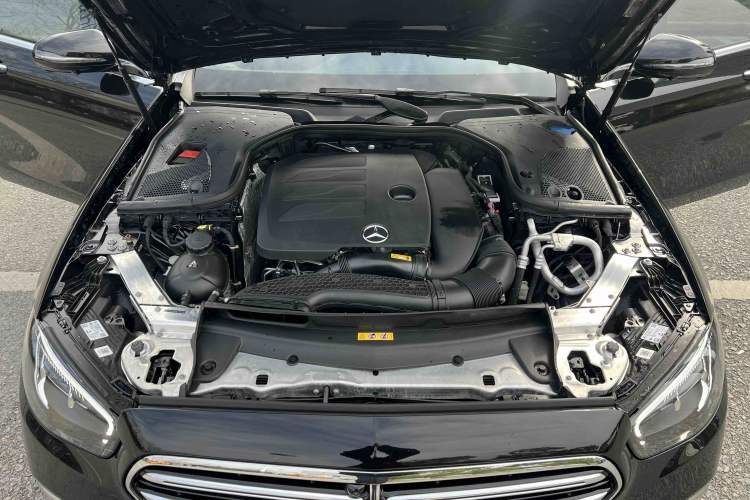 Used Mercedes-Benz E-Class 2022 E 300 L Stylish Model Engine Bay