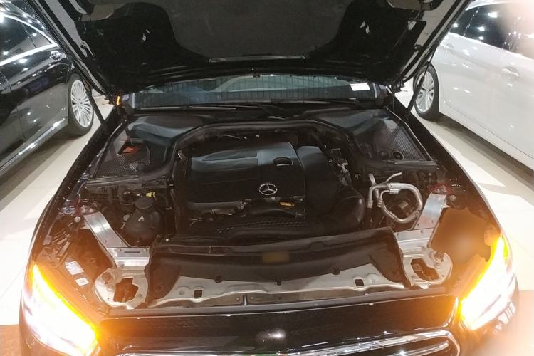 Used Mercedes-Benz E-Class 2022 Updated E 300 L Luxury Edition Engine Bay