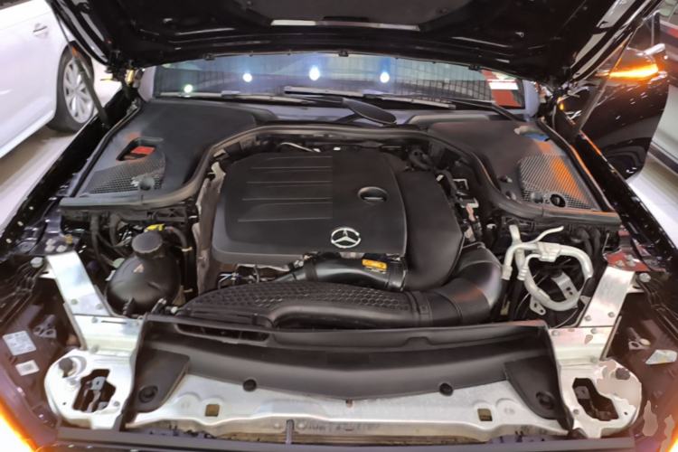 Used Mercedes-Benz E-Class 2022 Second Facelift E 300 L Luxury Edition Engine Bay