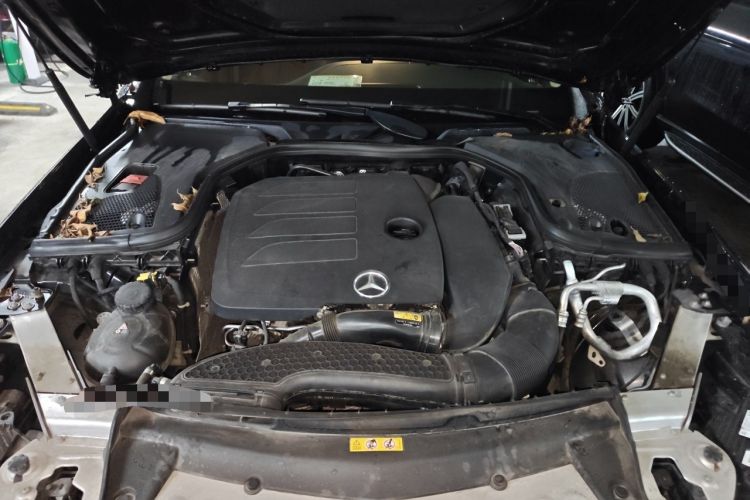 Used Mercedes-Benz E-Class 2022 Second Facelift E 260 L Engine Bay