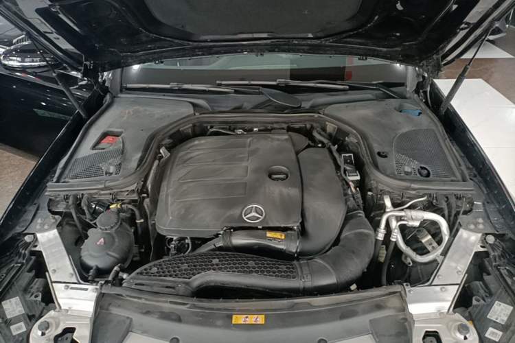 Used Mercedes-Benz E-Class 2022 E 300 L Stylish Model Engine Bay