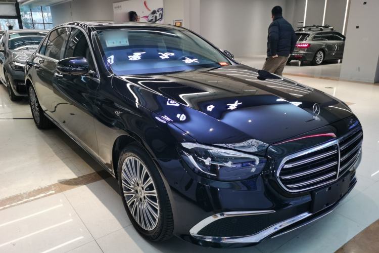 Used Mercedes-Benz E-Class 2022 Second Facelift E 300 L Luxury Edition Exterior 1