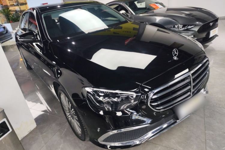 Used Mercedes-Benz E-Class 2022 Second Facelift E 300 L Luxury Edition Exterior 1