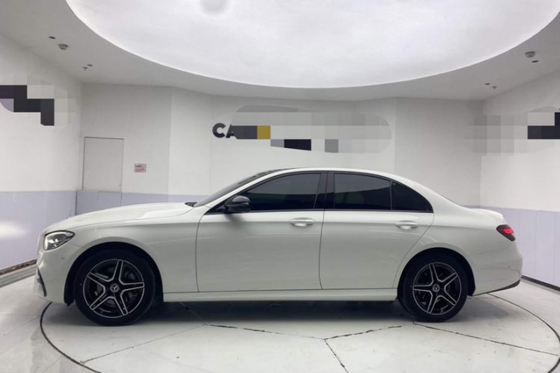 Used Mercedes-Benz E-Class 2022 E 260 Stylish Sports Edition Exterior 1