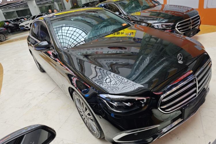 Used Mercedes-Benz E-Class 2022 Updated E 300 L Luxury Edition Exterior 1