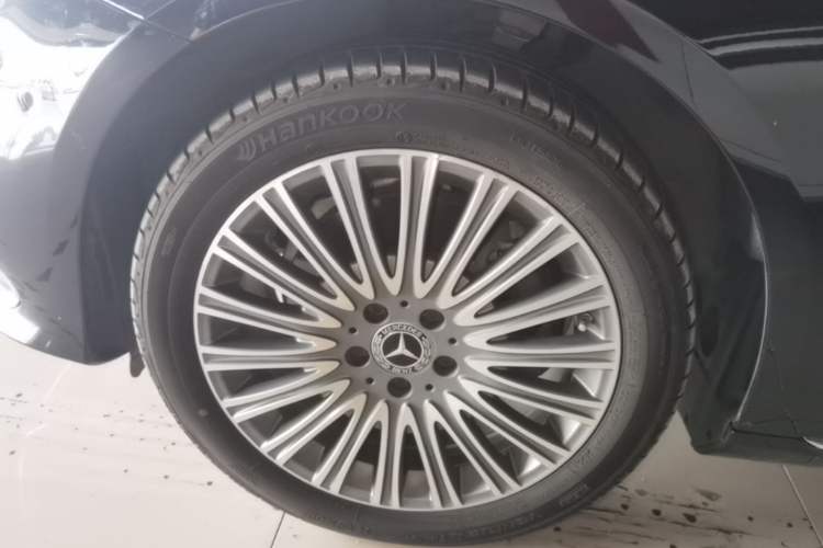 Used Mercedes-Benz E-Class 2022 E 300 L Stylish Model Exterior 1