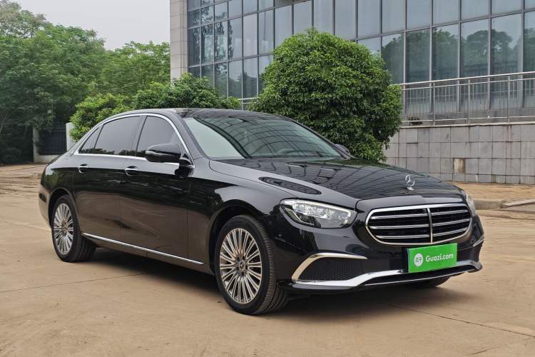 Used Mercedes-Benz E-Class 2022 Second Facelift E 300 L Fashion Edition Exterior 2