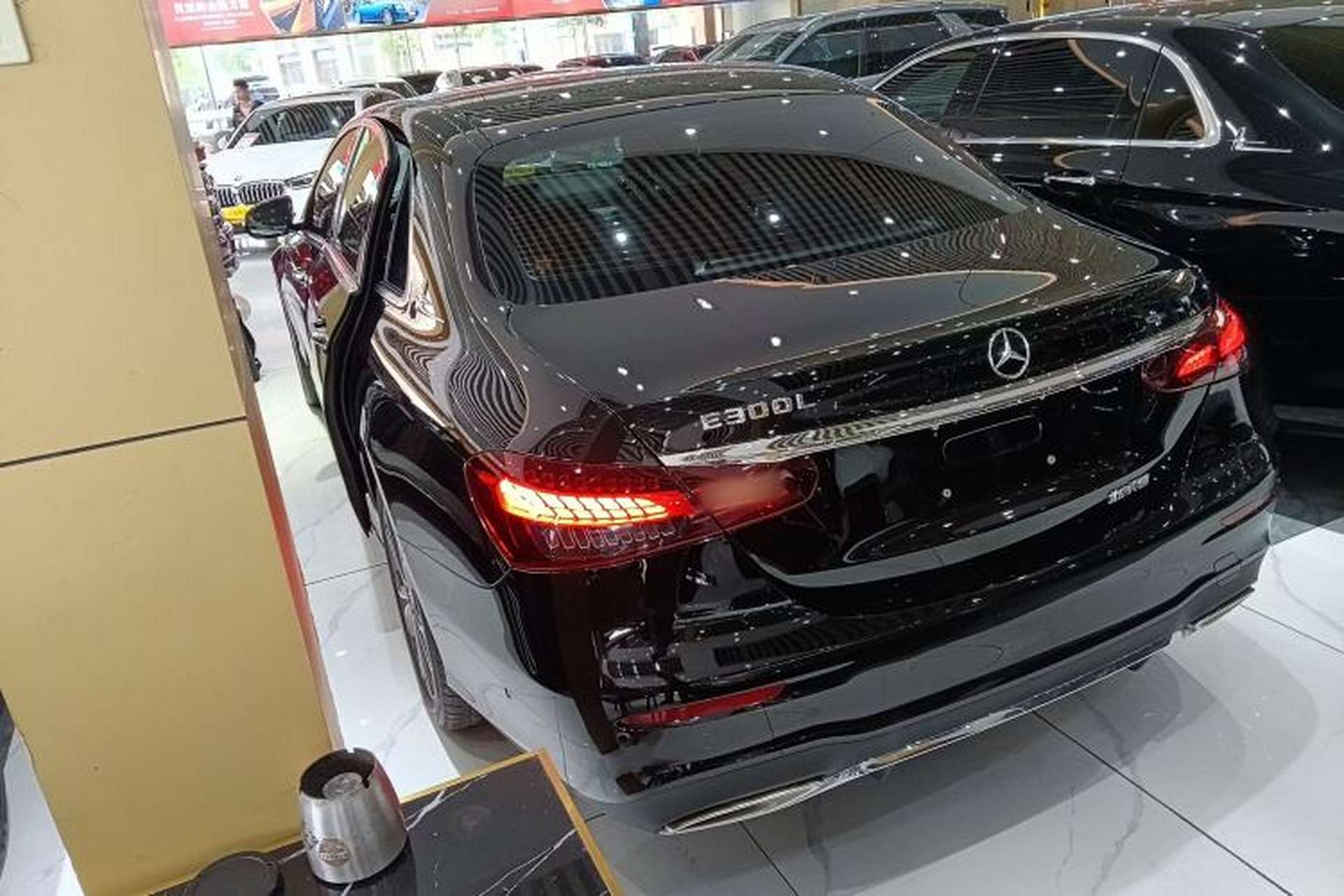 Used Mercedes-Benz E-Class 2022 E 300 L Sport Luxury Edition Exterior 2