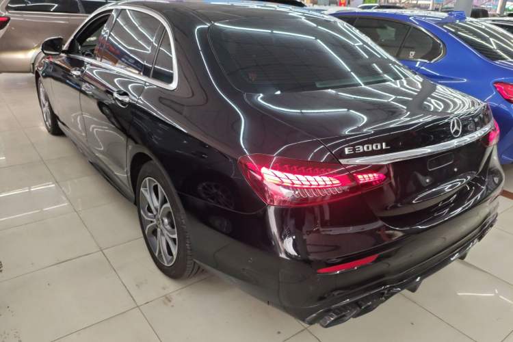 Used Mercedes-Benz E-Class 2022 Revised E 300 L Sport Luxury Edition Exterior 2