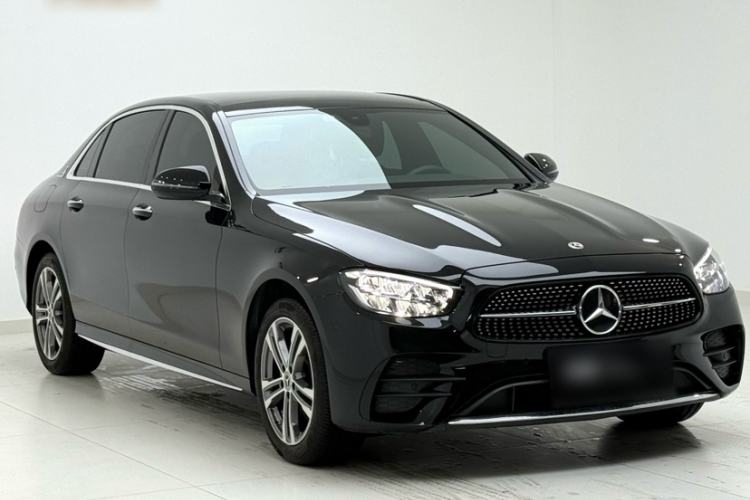 Used Mercedes-Benz E-Class 2022 Second Facelift E 260 L Sport 4MATIC Exterior 2