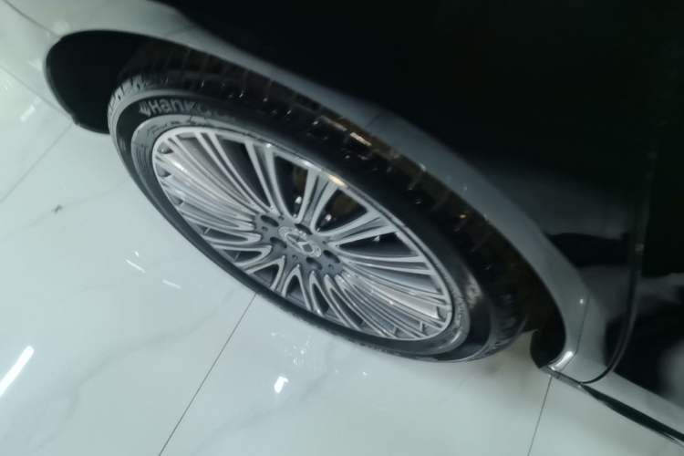 Used Mercedes-Benz E-Class 2022 Second Facelift E 300 L Fashion Edition Exterior 2