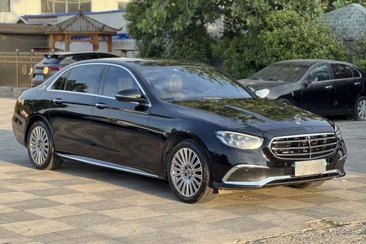 Used Mercedes-Benz E-Class 2022 Second Facelift E 300 L Sporty and Stylish Edition Exterior 2