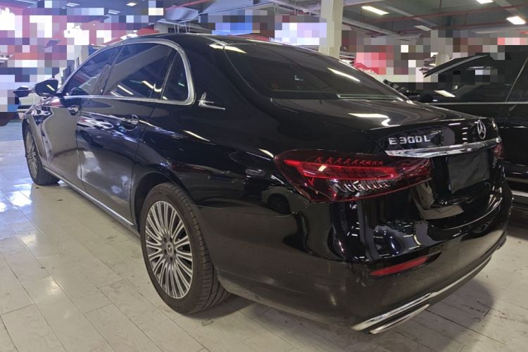 Used Mercedes-Benz E-Class 2022 Second Facelift E 300 L Luxury Edition Exterior 2