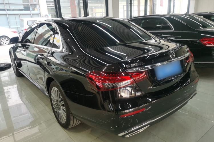 Used Mercedes-Benz E-Class 2022 Updated E 300 L Luxury Edition Exterior 2