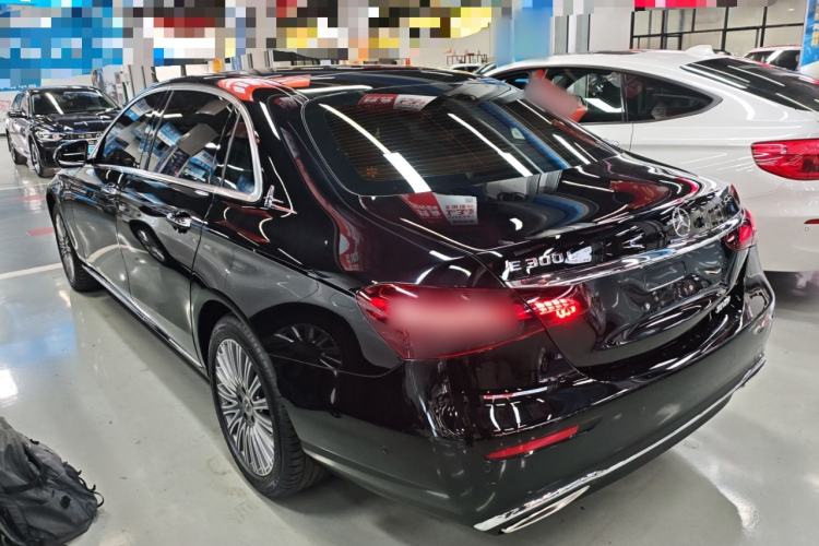 Used Mercedes-Benz E-Class 2022 Revised Version E 300 L Luxury Edition Exterior 2