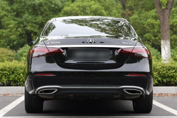 Used Mercedes-Benz E-Class 2022 Second Facelift E 260 L Exterior 2
