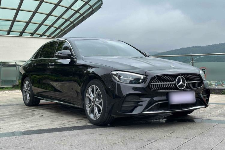 Used Mercedes-Benz E-Class 2022 Revised Version E 300 L Sporty and Stylish Edition Exterior 2
