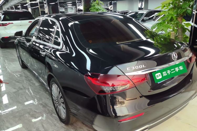 Used Mercedes-Benz E-Class 2022 Updated E 300 L Luxury Edition Exterior 2