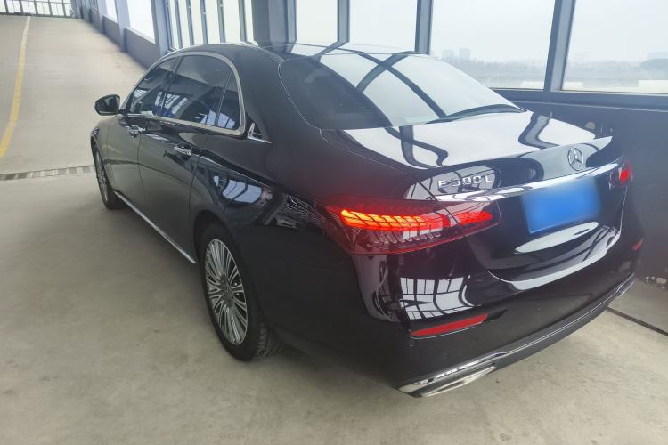 Used Mercedes-Benz E-Class 2022 E 300 L Luxury Model Exterior 2
