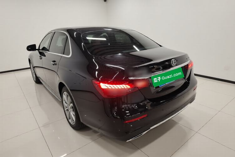 Used Mercedes-Benz E-Class 2022 Revised Version E 300 L Sport Luxury Edition Exterior 2