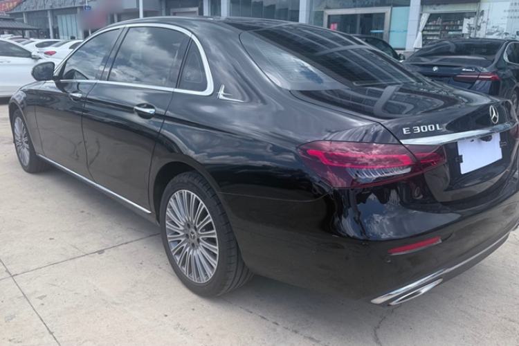 Used Mercedes-Benz E-Class 2022 E 300 L Stylish Model Exterior 3