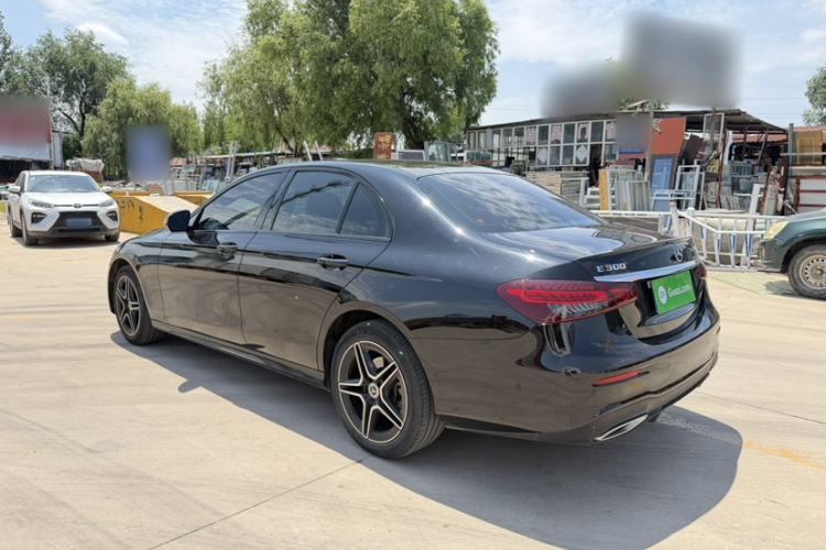 Used Mercedes-Benz E-Class 2022 E 300 Stylish Sports Edition Exterior 3